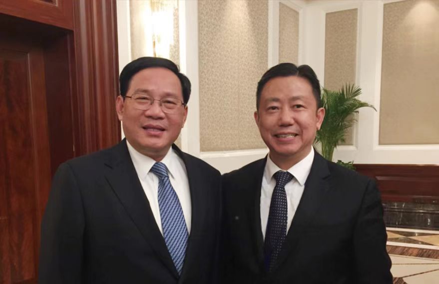 中央政治局常委、國(guó)務(wù)院總理李強(qiáng)與周海江合影